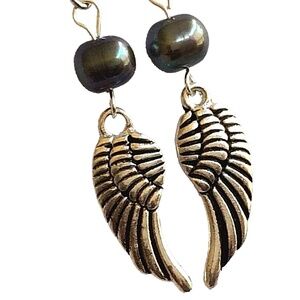 Black Pearl Angel Wings Earrings Silver Plated Tahitian Freshwater Dangle Goth
